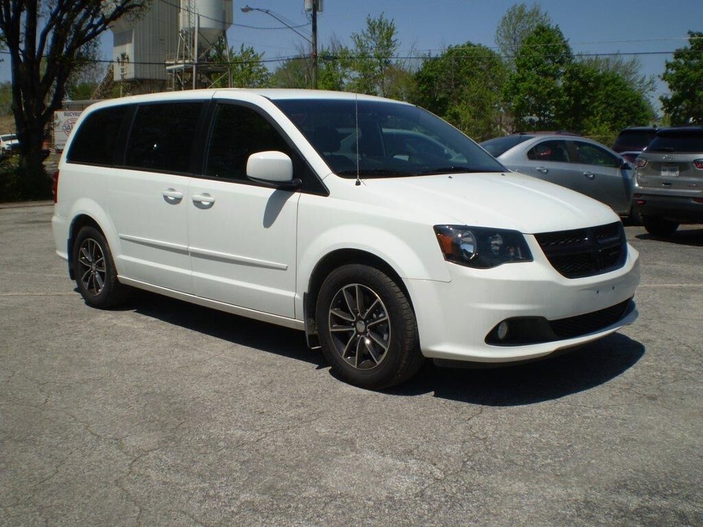 2017 DODGE Grand Caravan