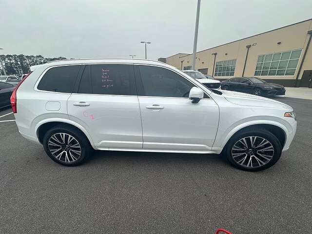 2021 VOLVO XC90