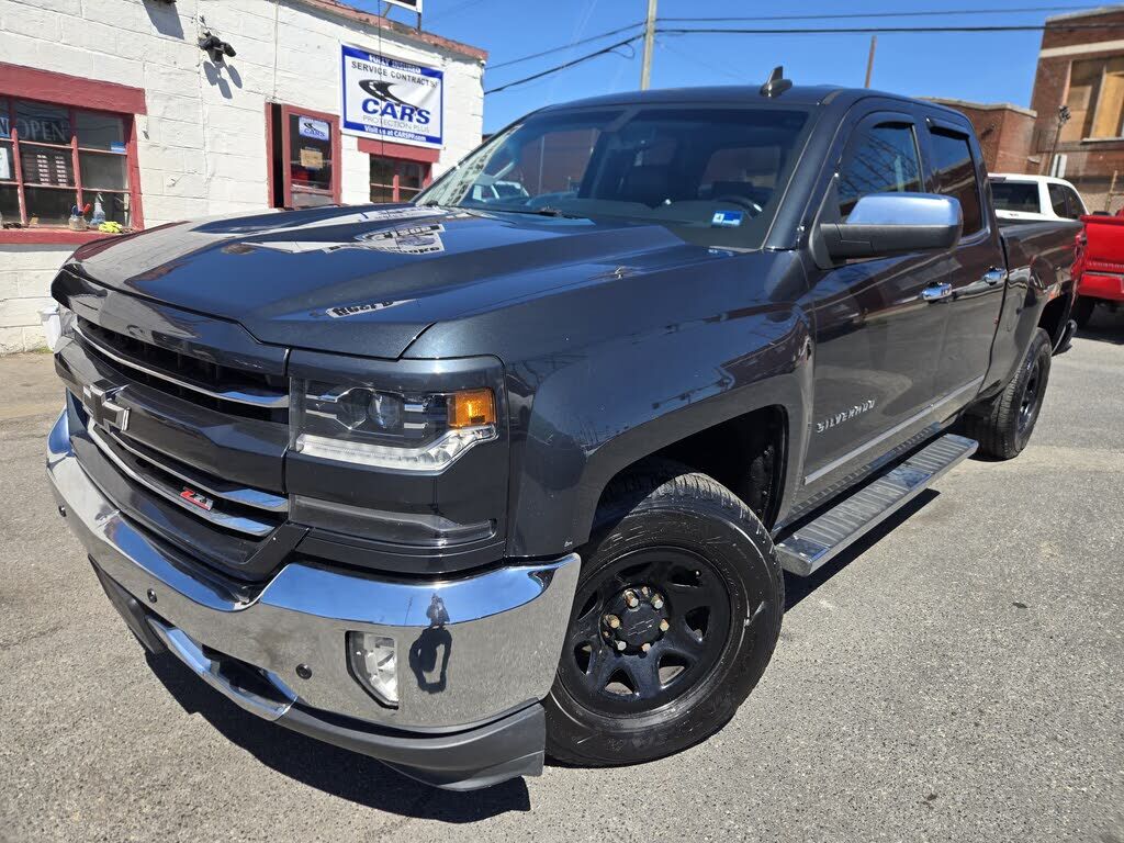 2017 CHEVROLET Silverado
