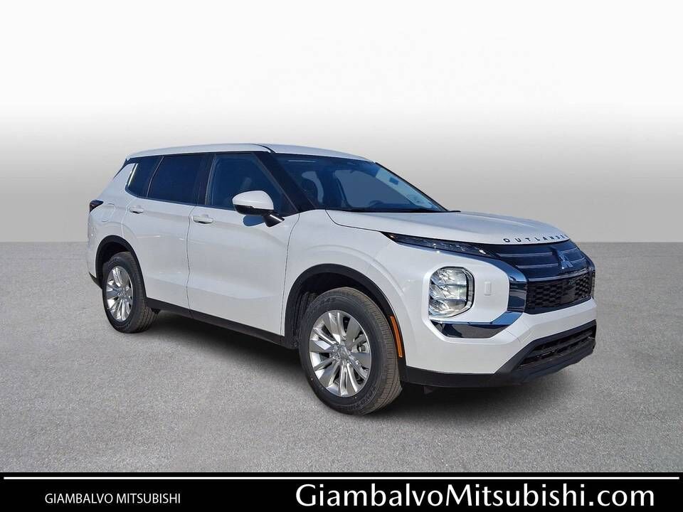 2026 MITSUBISHI Outlander