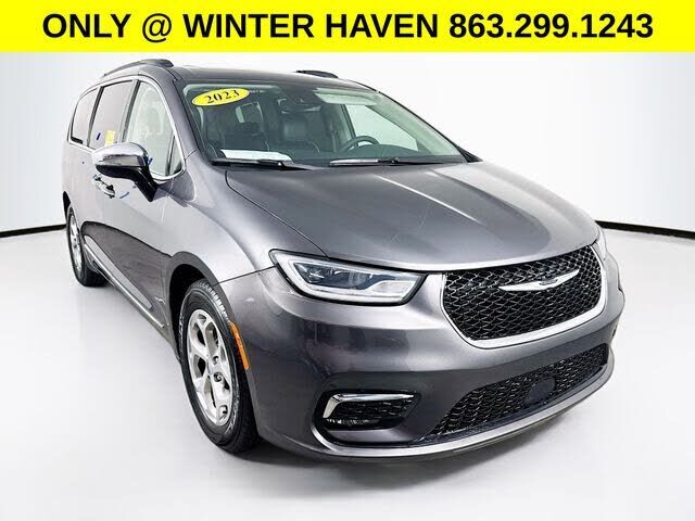 2023 CHRYSLER Pacifica