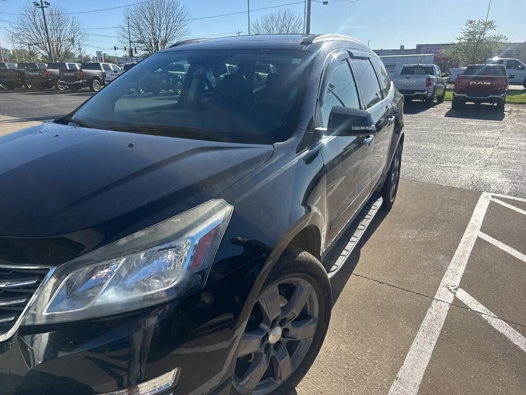 2017 CHEVROLET Traverse