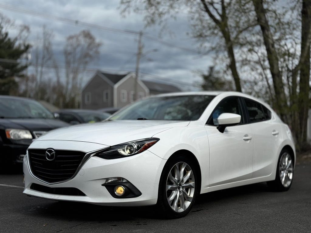 2016 MAZDA Mazda3