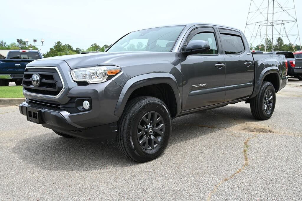 2021 TOYOTA Tacoma