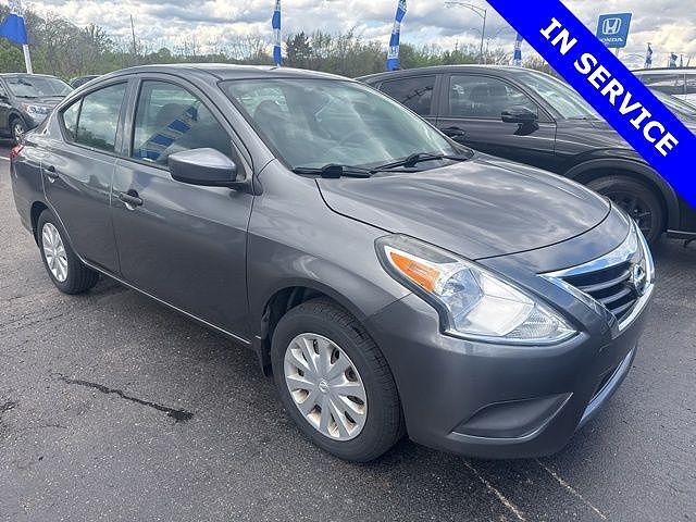 2016 NISSAN Versa