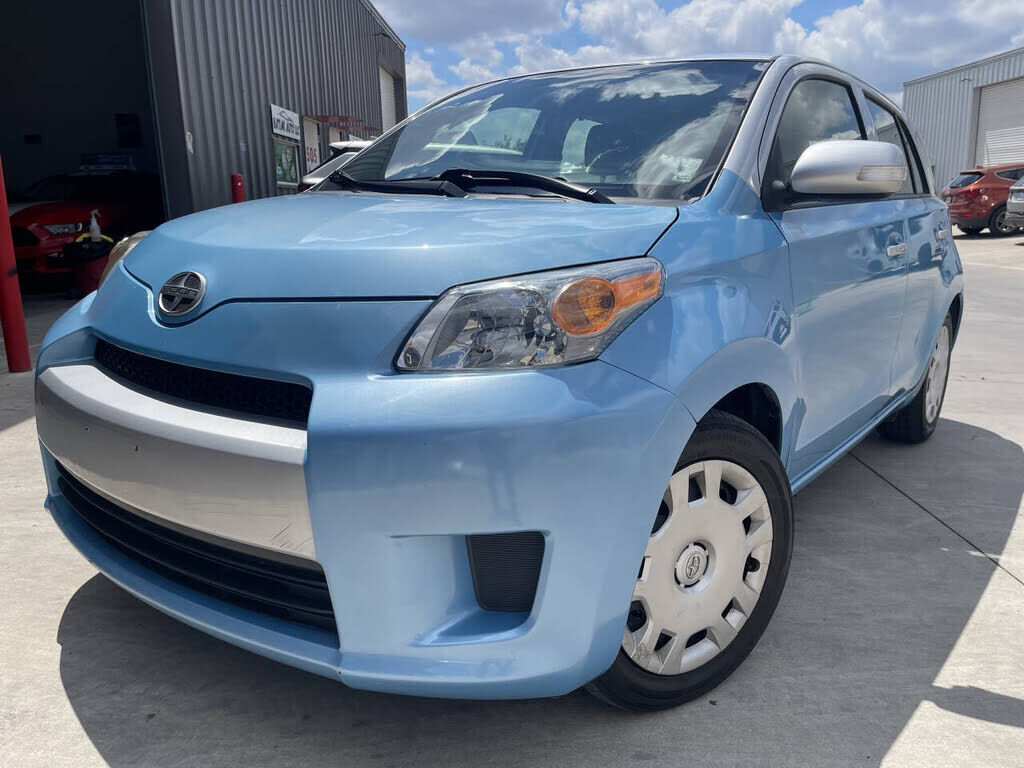 2014 TOYOTA SCION