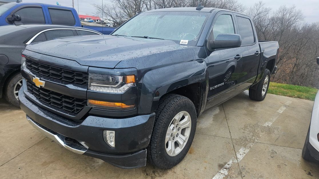 2018 CHEVROLET Silverado