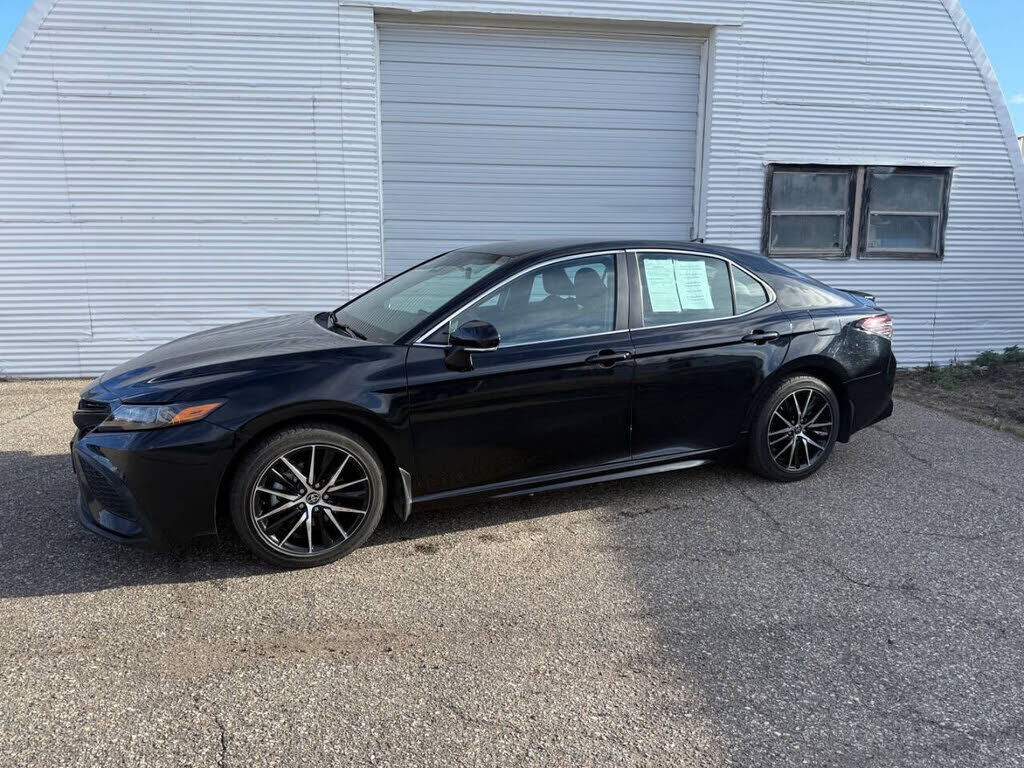 2022 TOYOTA Camry