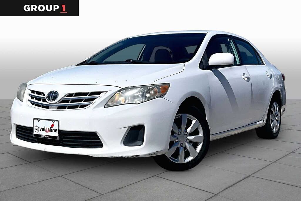 2013 TOYOTA Corolla