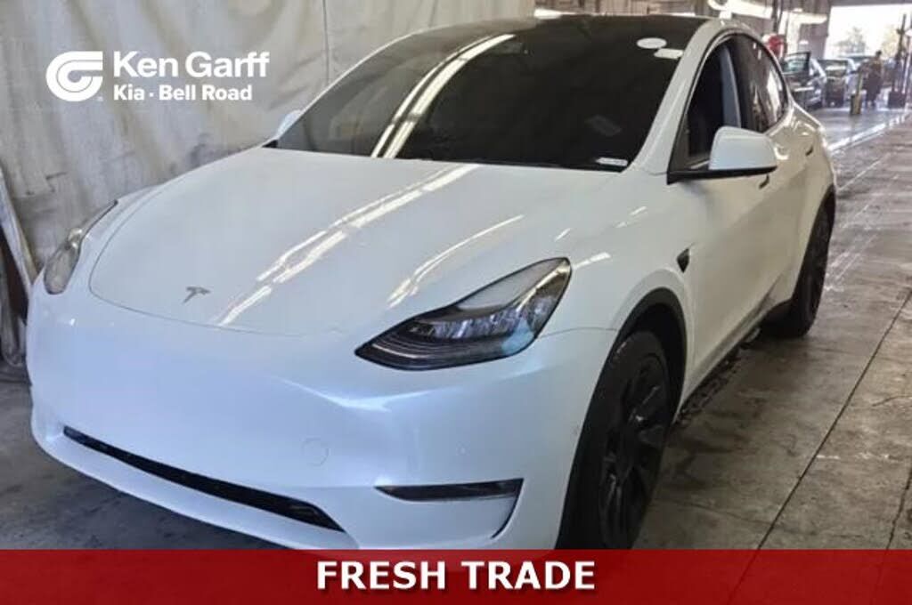 2021 TESLA Model Y