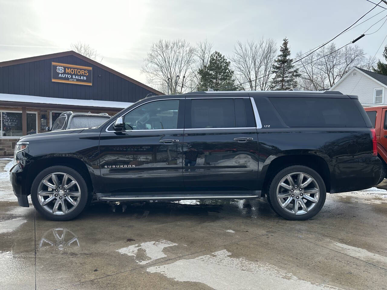 2016 CHEVROLET Suburban
