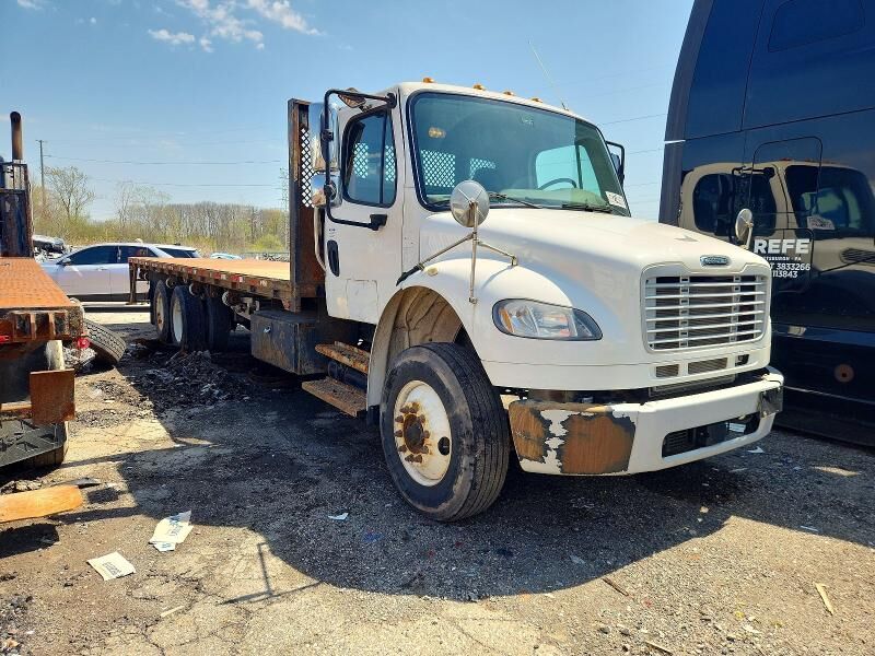 2018 FREIGHTLINER M2