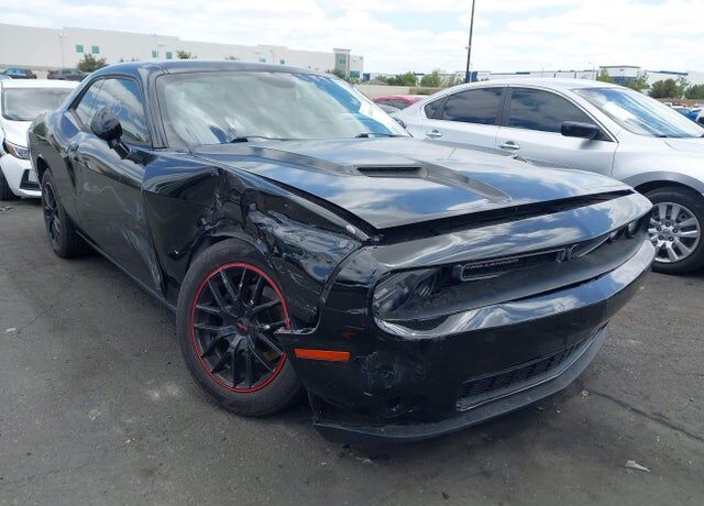 2016 DODGE Challenger