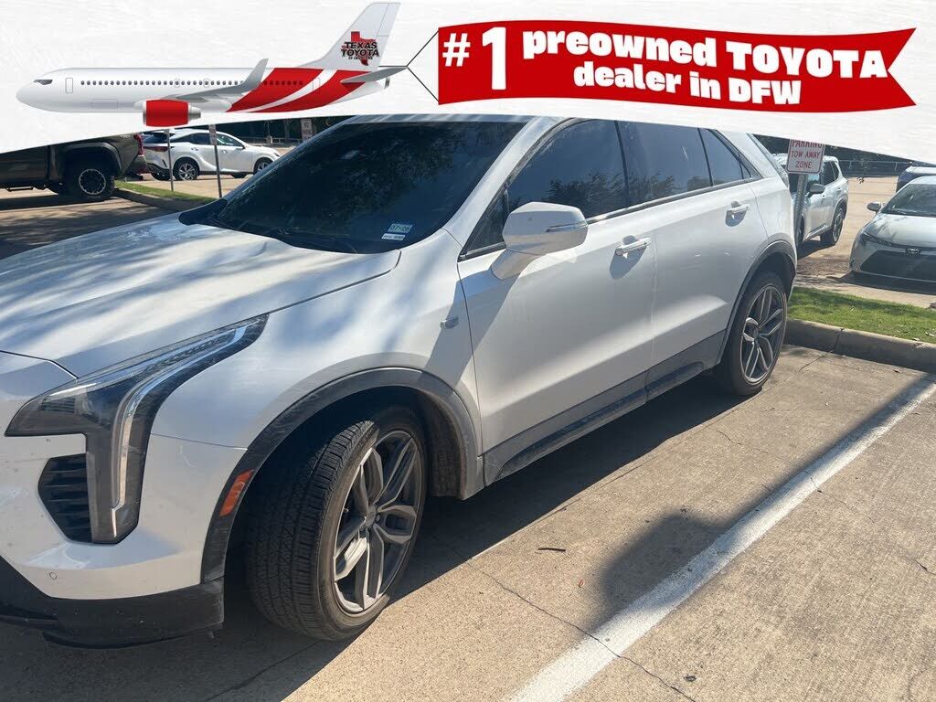 2023 CADILLAC XT4