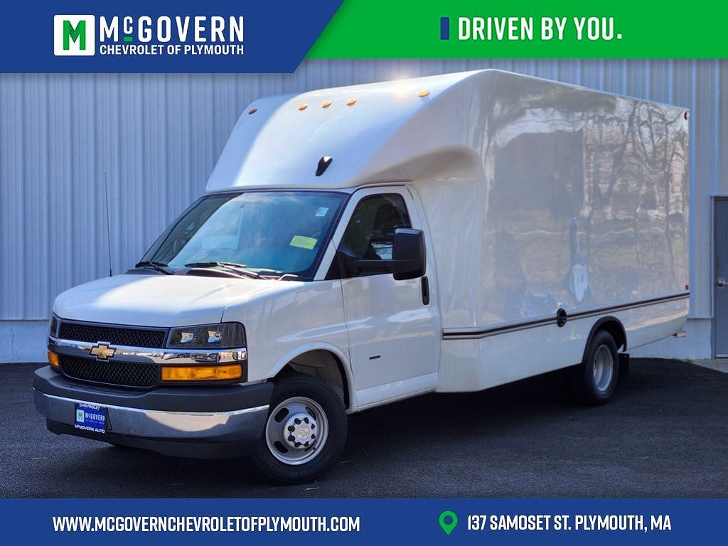 2025 CHEVROLET Express