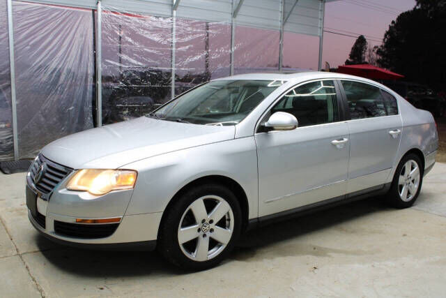 2008 VOLKSWAGEN Passat