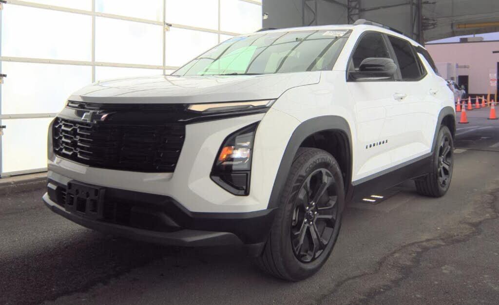 2025 CHEVROLET Equinox