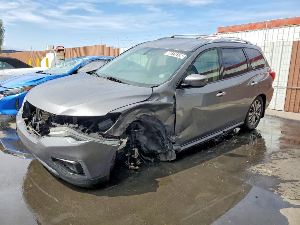 2019 NISSAN Pathfinder