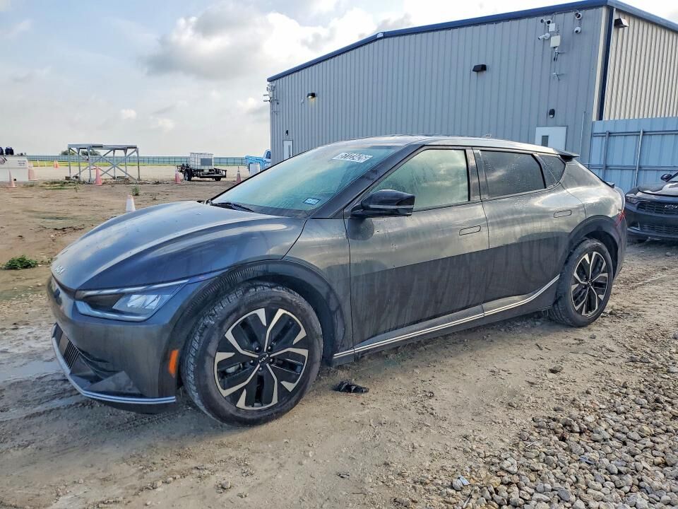 2024 KIA EV6