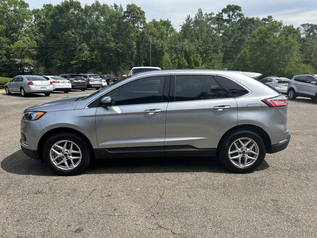 2023 FORD Edge