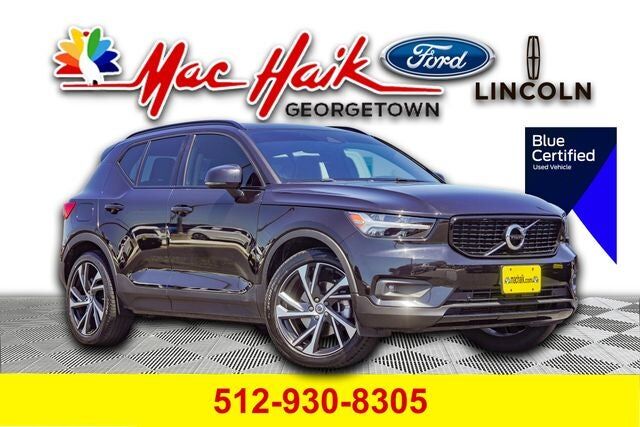 2020 VOLVO XC40