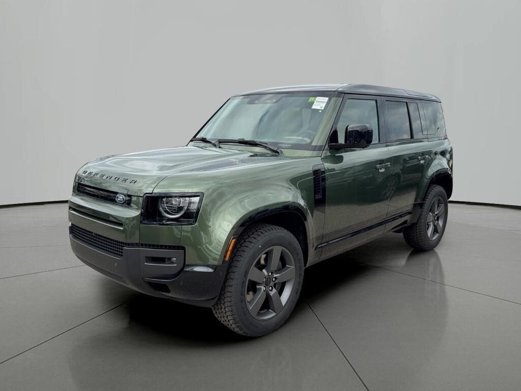 2026 LAND ROVER Defender