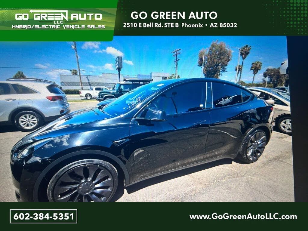 2022 TESLA Model Y