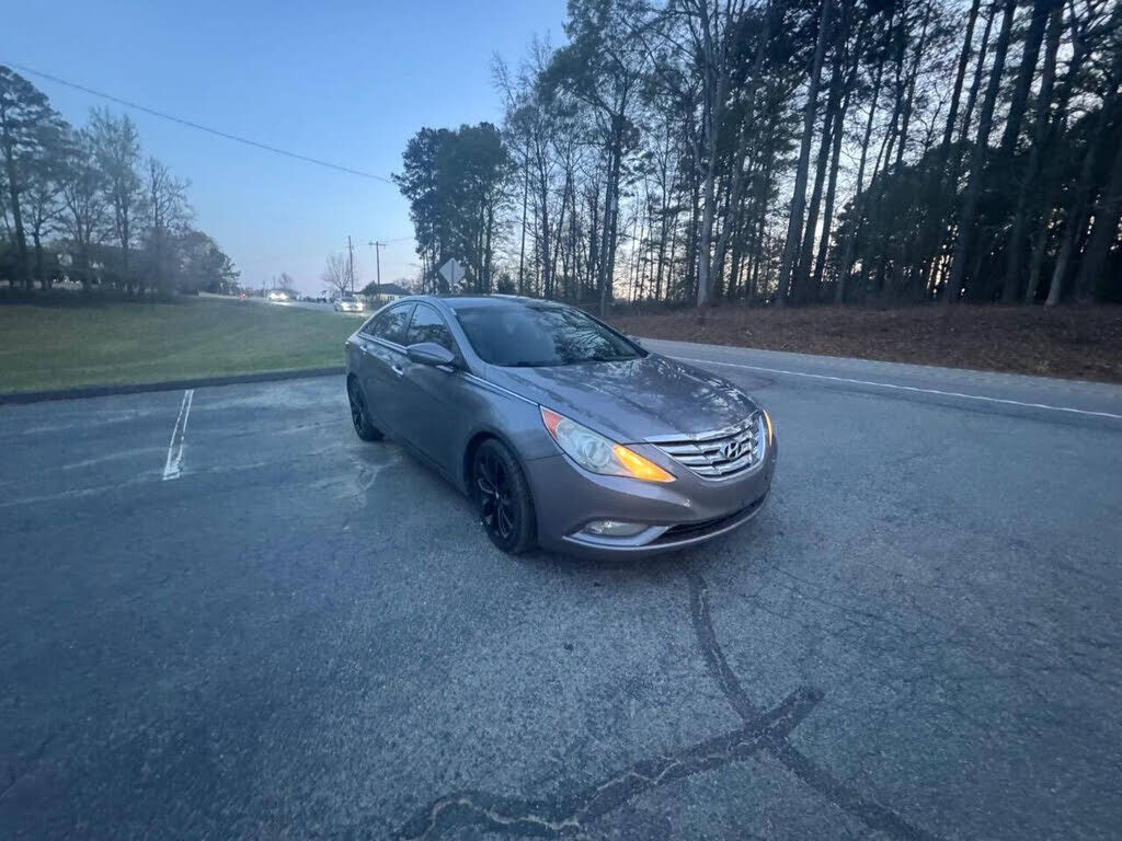 2011 HYUNDAI Sonata