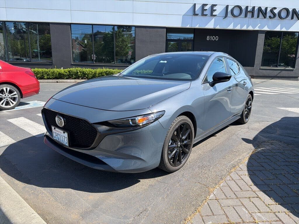 2025 MAZDA Mazda3