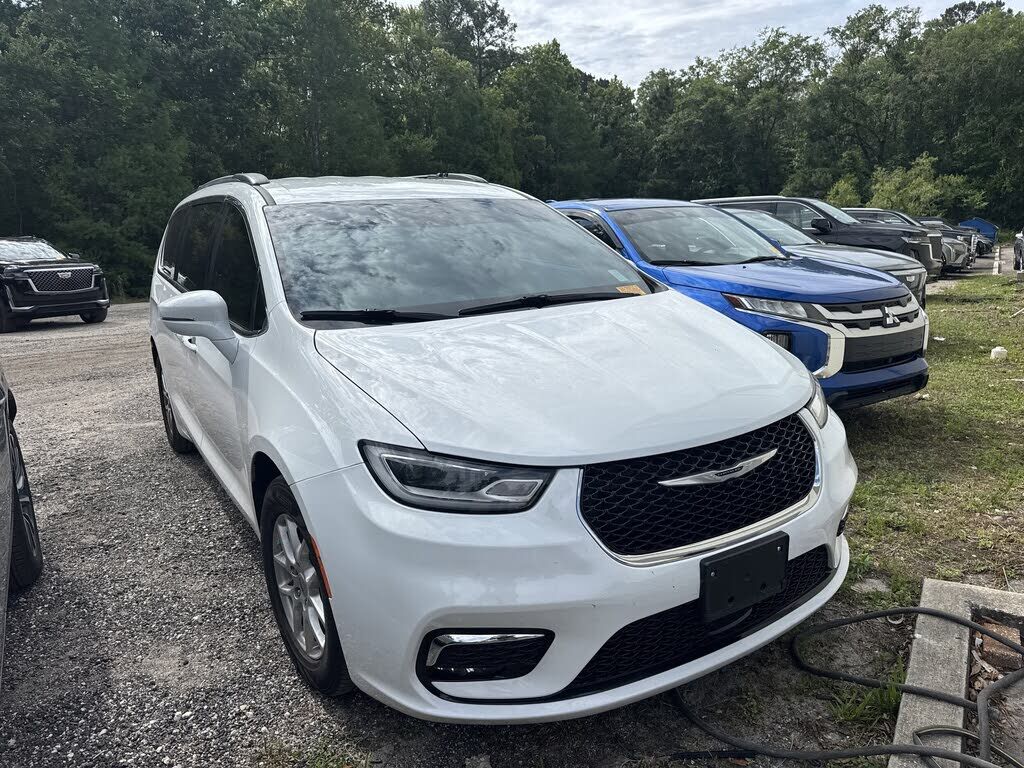 2022 CHRYSLER Pacifica