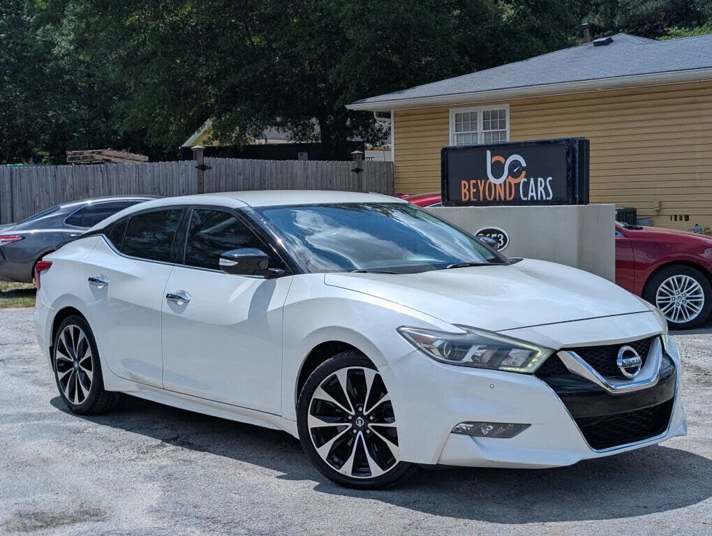 2016 NISSAN Maxima