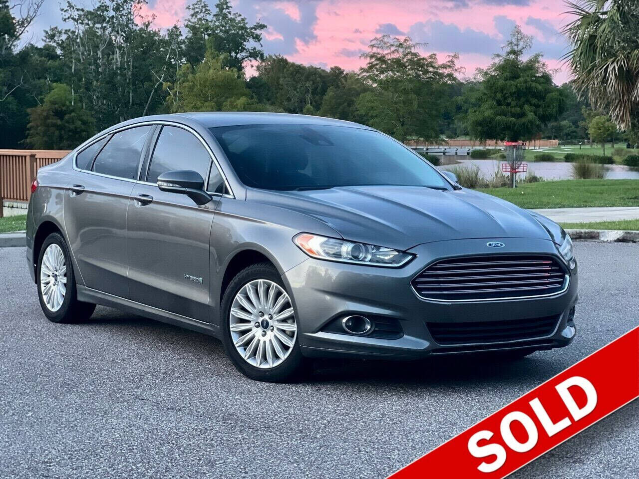 2014 FORD Fusion
