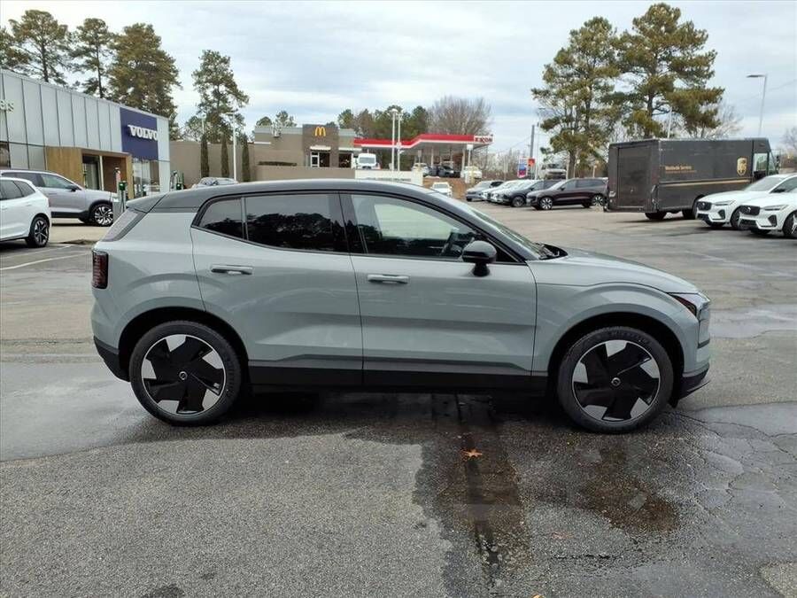 2026 VOLVO EX30
