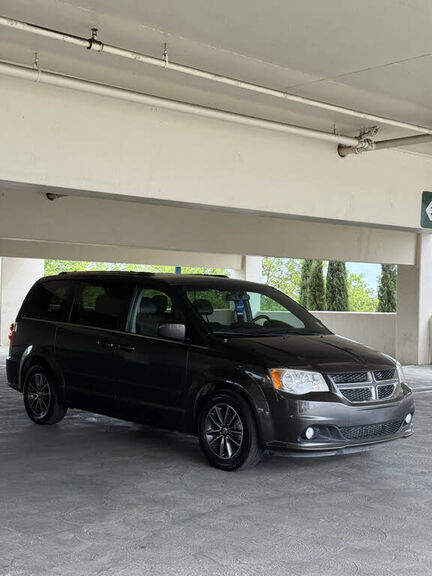 2017 DODGE Grand Caravan