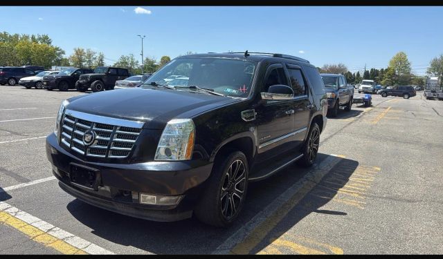 2013 CADILLAC Escalade