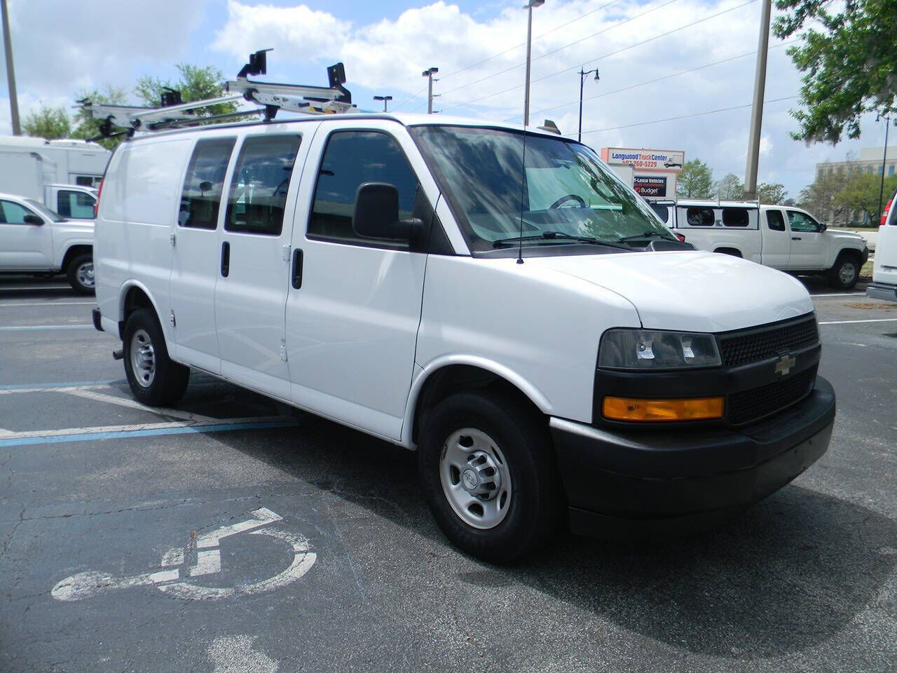 2018 CHEVROLET Express