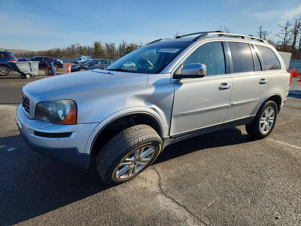 2010 VOLVO XC90