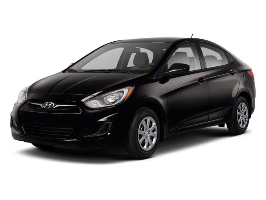 2013 HYUNDAI Accent
