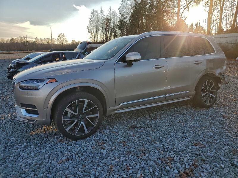 2025 VOLVO XC90