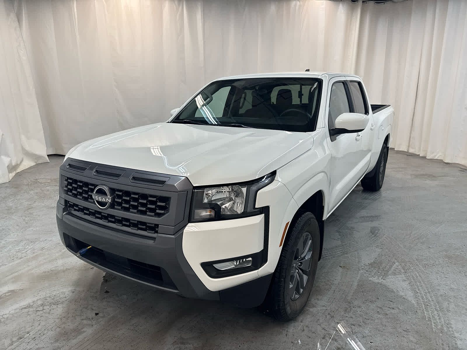 2025 NISSAN Frontier