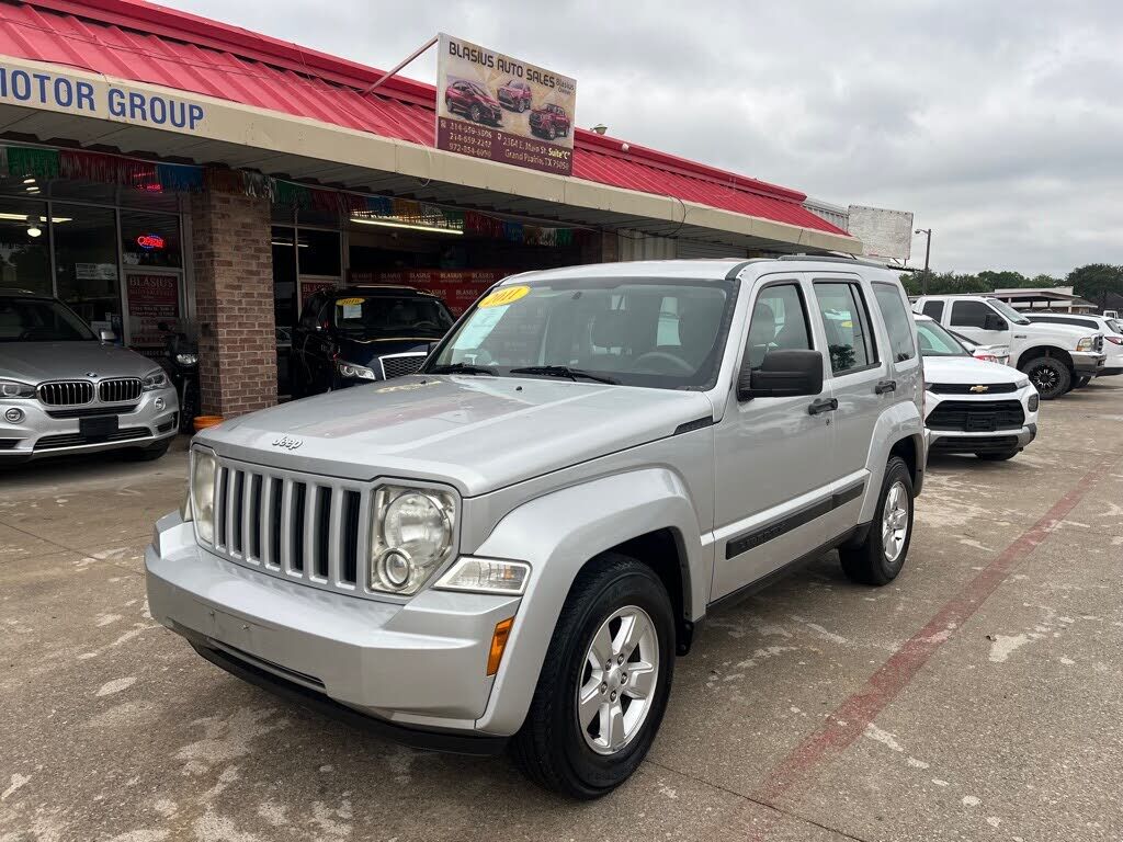 2011 JEEP Liberty