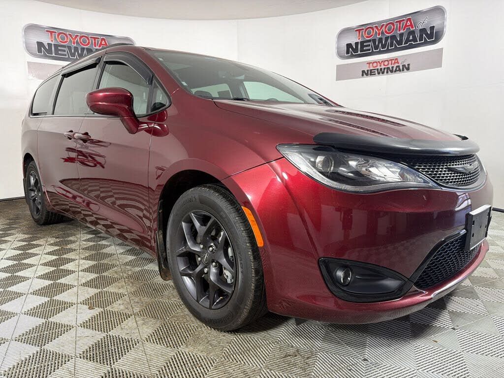 2020 CHRYSLER Pacifica