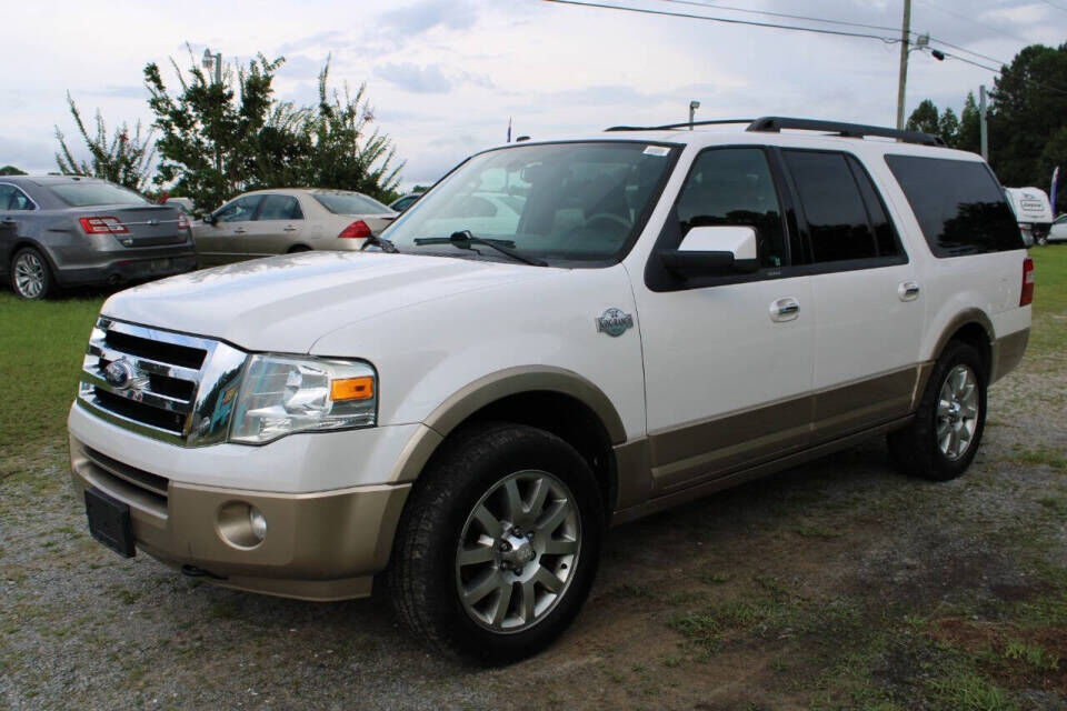 2011 FORD Expedition