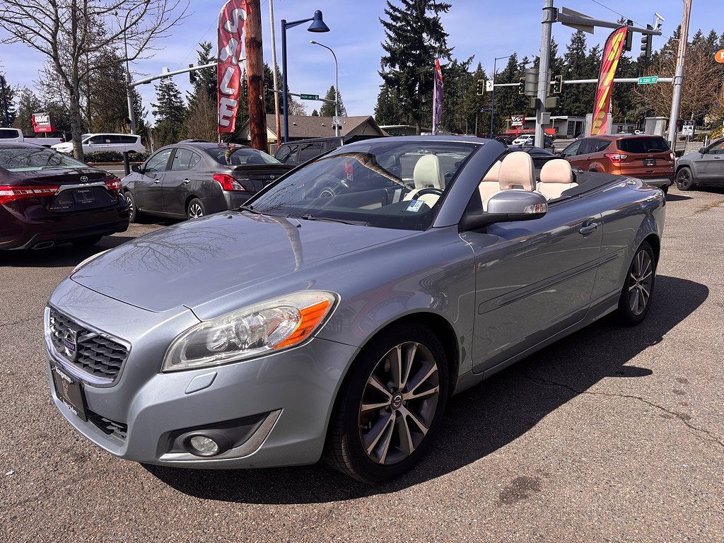 2013 VOLVO C70