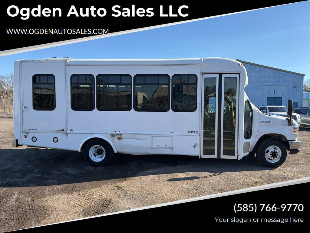 2019 FORD E-450