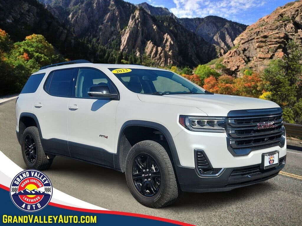 2023 GMC Acadia
