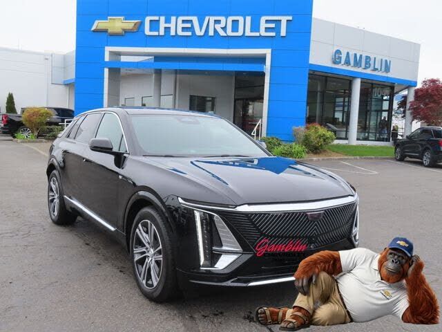 2024 CADILLAC Lyriq