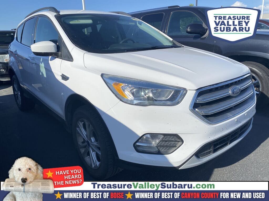 2017 FORD Escape