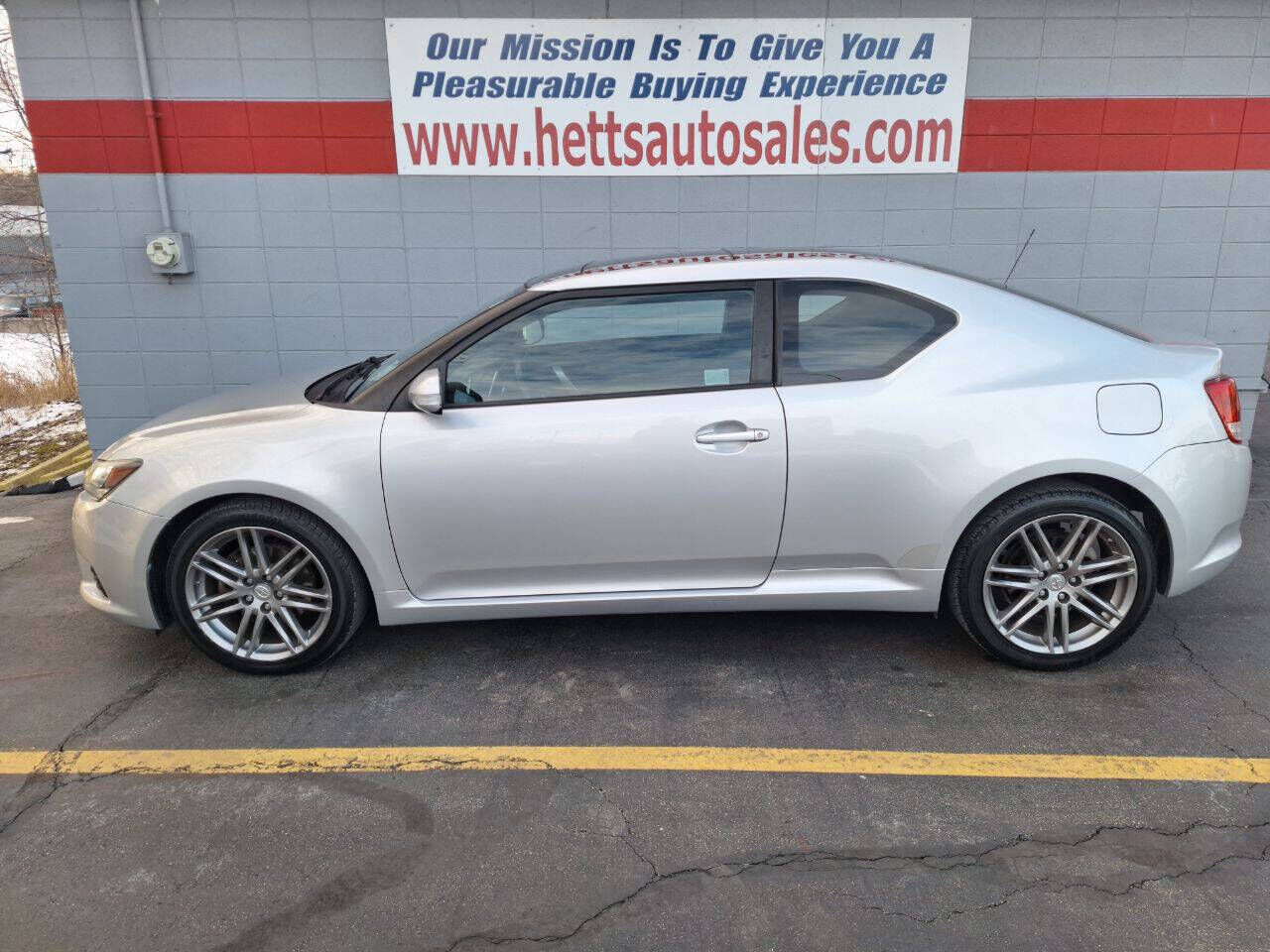 2011 TOYOTA SCION