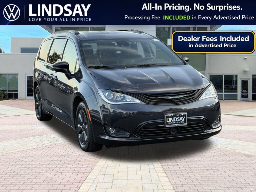 2019 CHRYSLER Pacifica